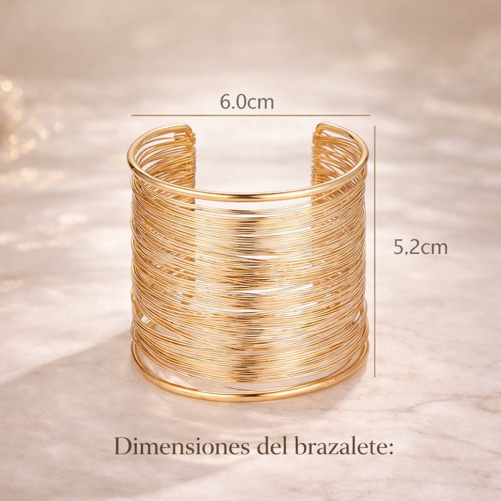 Pulsera Dorada en Forma de C