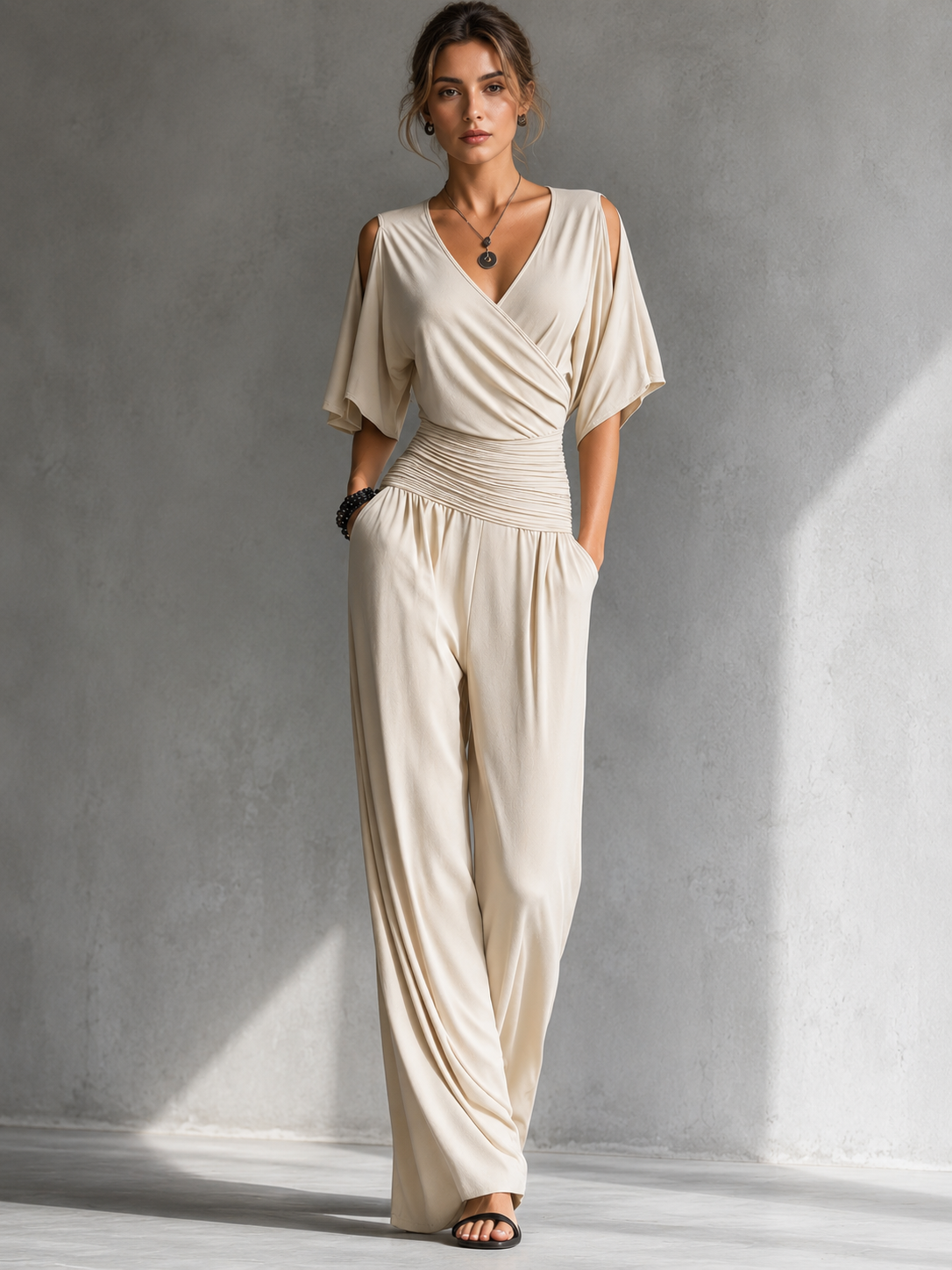 Alia | Conjunto Elegante con Efecto Cruzado y Pantalón Ancho
