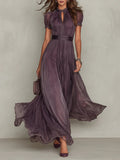 Flavia • Vestido Largo Violeta con Escote Tipo Lágrima y Ribete de Encaje